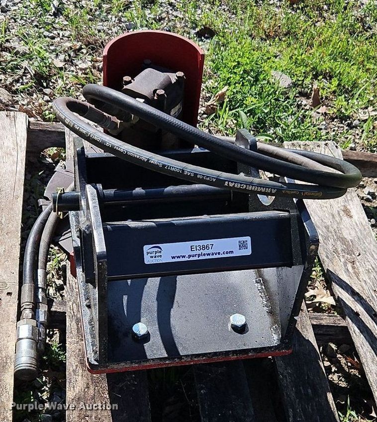 image for item EI3867 Special Purpose Attachments mini excavator tree saw