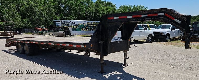 image for item EI3875 2007 PJ equipment trailer