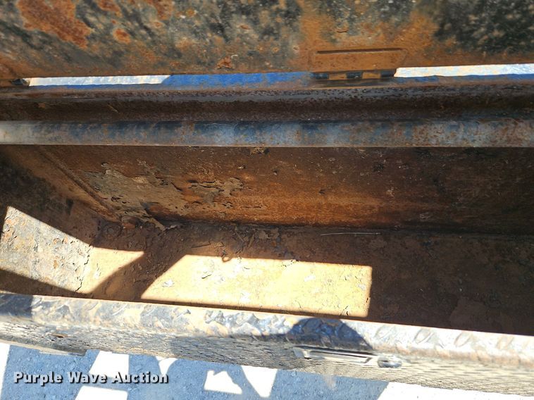 image for item EI3875 2007 PJ equipment trailer