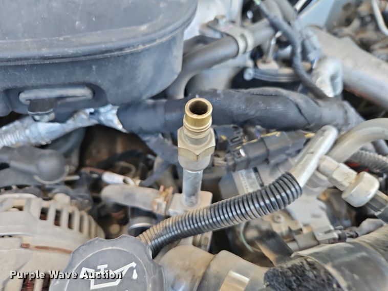 image for item EI3876 2013 Chevrolet  Silverado 3500HD flatbed pickup truck