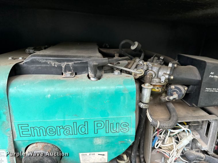 image for item EJ0562 1995 Winnebago IFG37RW RV