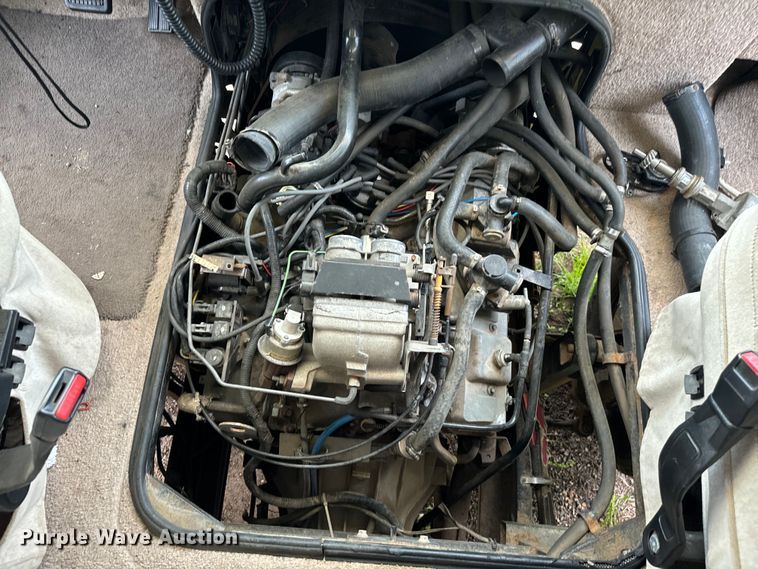 image for item EJ0562 1995 Winnebago IFG37RW RV