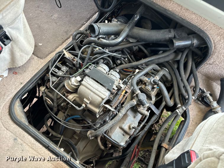 image for item EJ0562 1995 Winnebago IFG37RW RV