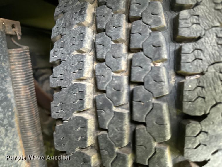 image for item EJ0562 1995 Winnebago IFG37RW RV