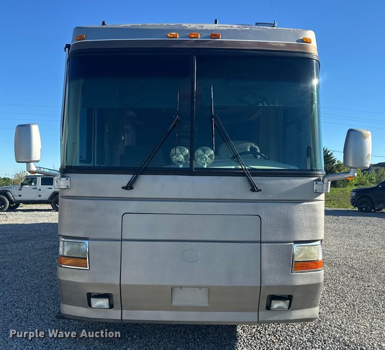 image for item EJ2789 2001 Monaco RV