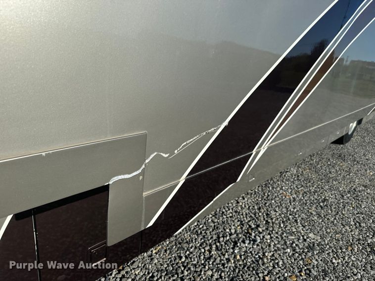 image for item EJ2789 2001 Monaco RV