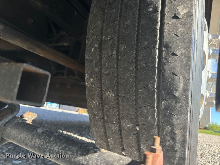 image for item EJ2789 2001 Monaco RV