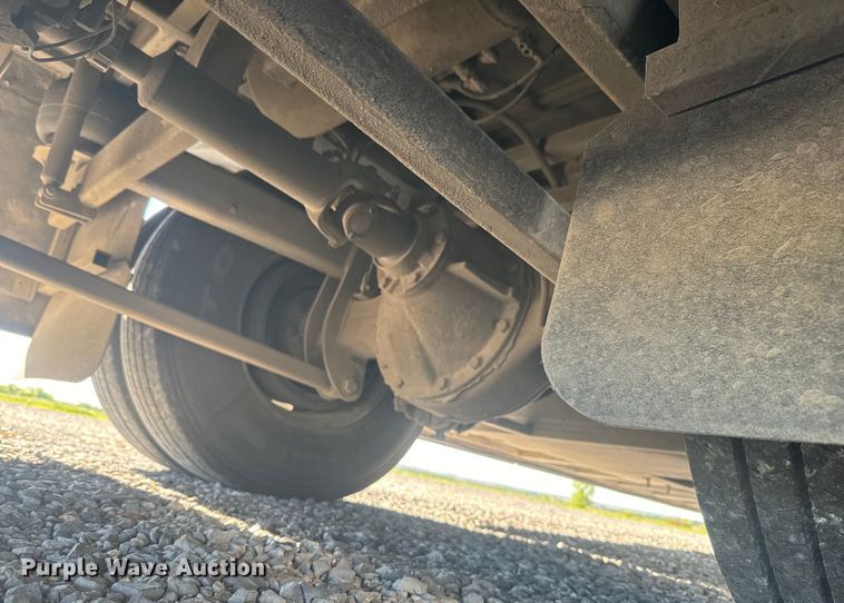 image for item EJ2789 2001 Monaco RV