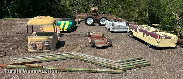 image for item EJ2807 Carnival Ride trailer