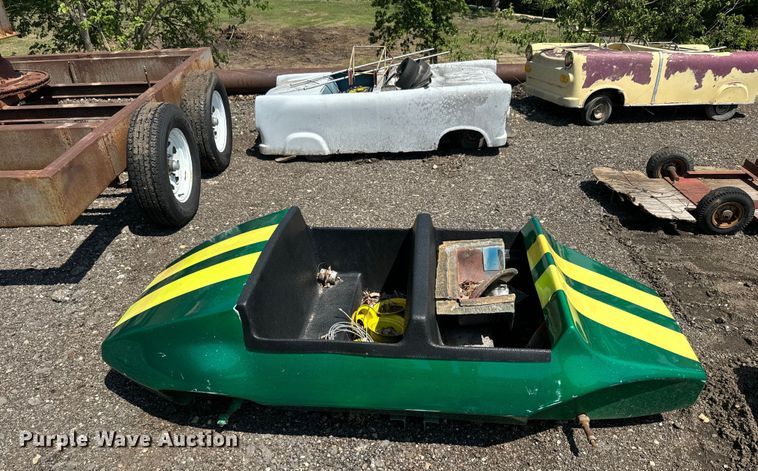 image for item EJ2807 Carnival Ride trailer