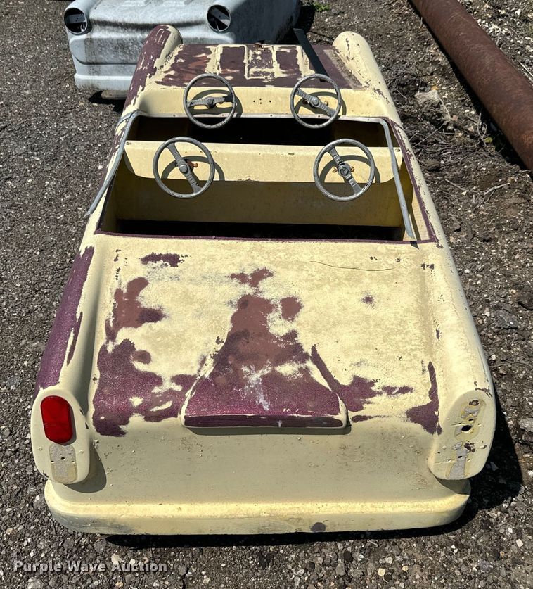 image for item EJ2807 Carnival Ride trailer