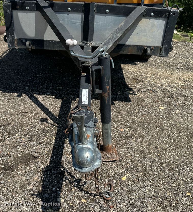 image for item EJ2808 Utility trailer