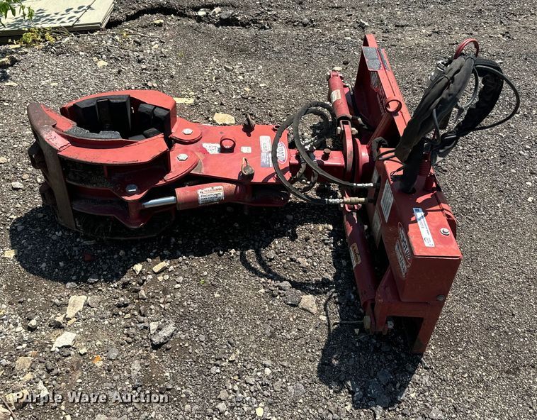 image for item EJ2809 Ez Spot Ur skid steer rotating grapple