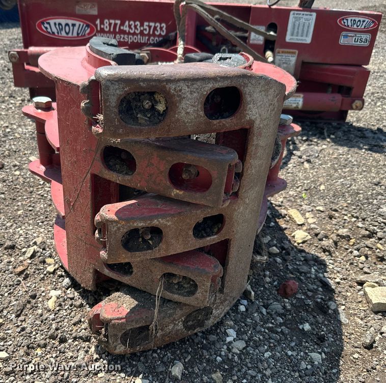 image for item EJ2809 Ez Spot Ur skid steer rotating grapple