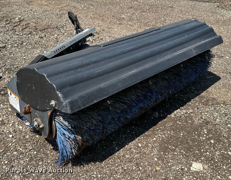 image for item EJ2810 Skid steer broom