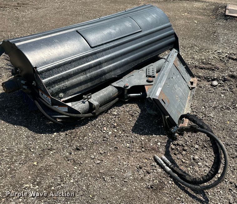image for item EJ2810 Skid steer broom