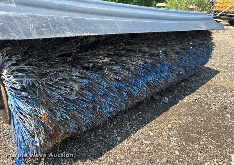 image for item EJ2810 Skid steer broom