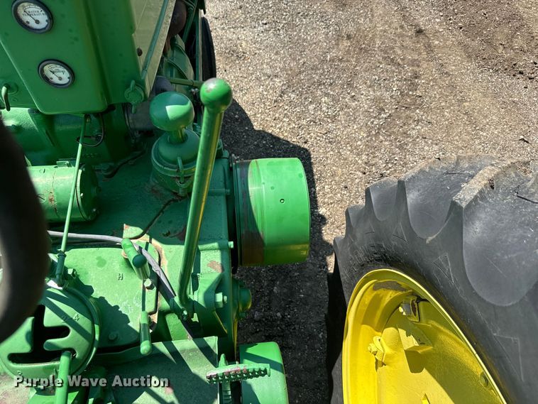 image for item EJ2813 1949 John Deere A Styled tractor