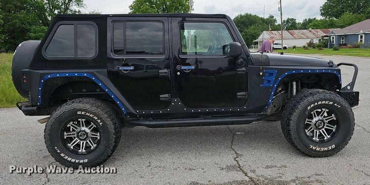 image for item EJ5485 2013 Jeep Wrangler  SUV