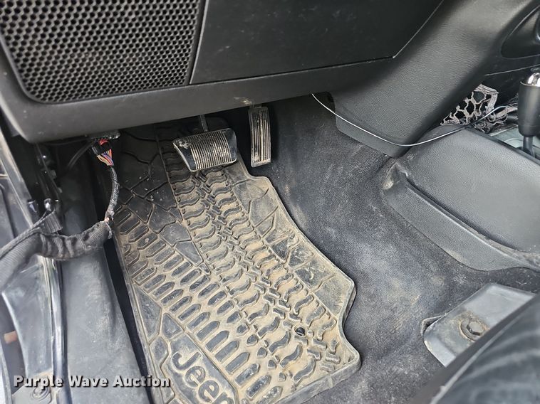 image for item EJ5485 2013 Jeep Wrangler  SUV