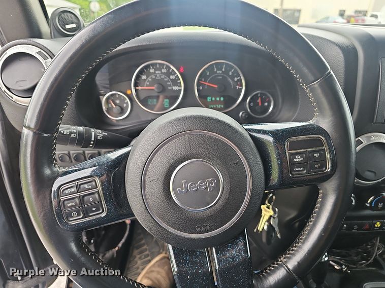 image for item EJ5485 2013 Jeep Wrangler  SUV