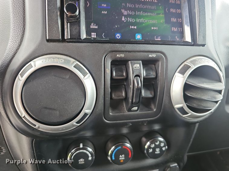 image for item EJ5485 2013 Jeep Wrangler  SUV