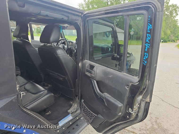 image for item EJ5485 2013 Jeep Wrangler  SUV