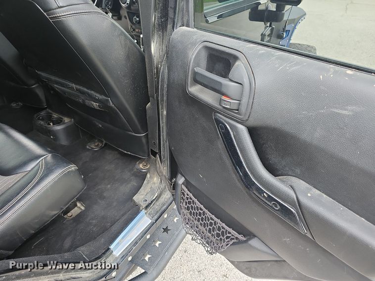 image for item EJ5485 2013 Jeep Wrangler  SUV