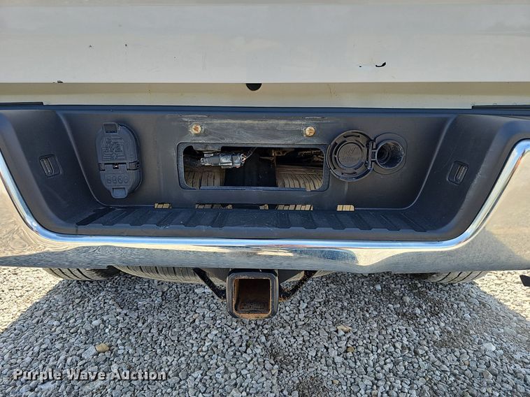 image for item EJ5486 2018 Chevrolet  Colorado  Crew Cab pickup truck