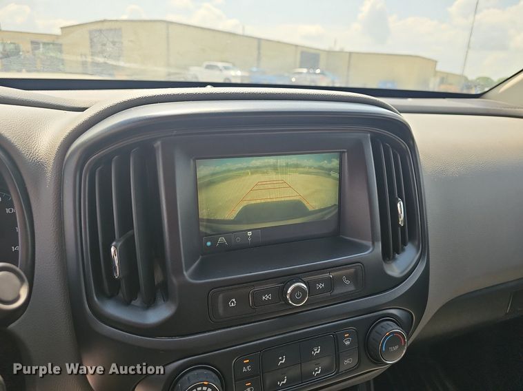 image for item EJ5486 2018 Chevrolet  Colorado  Crew Cab pickup truck