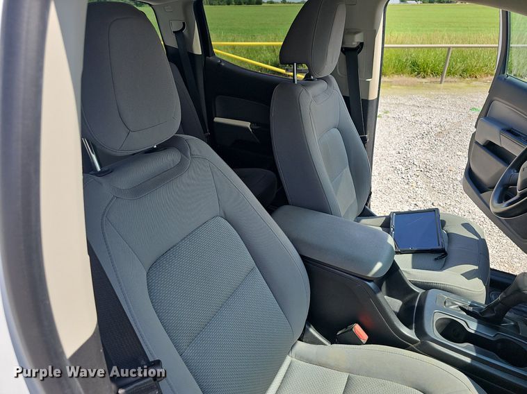 image for item EJ5486 2018 Chevrolet  Colorado  Crew Cab pickup truck