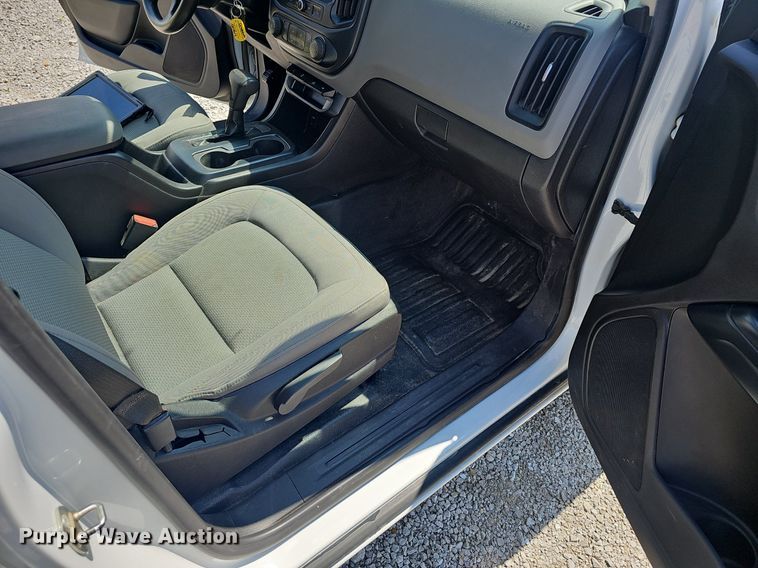 image for item EJ5486 2018 Chevrolet  Colorado  Crew Cab pickup truck