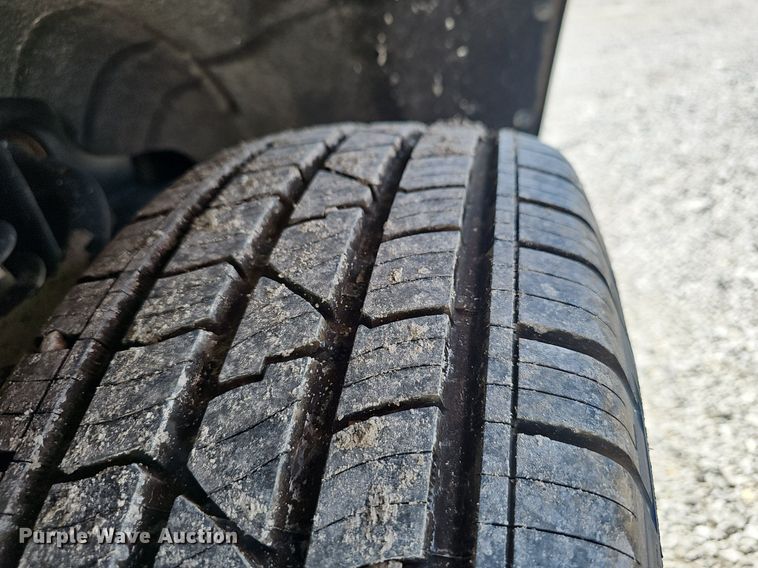 image for item EJ5486 2018 Chevrolet  Colorado  Crew Cab pickup truck