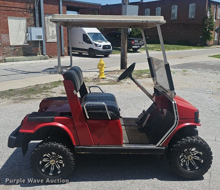 image for item EJ5501 Yahmaha golf cart