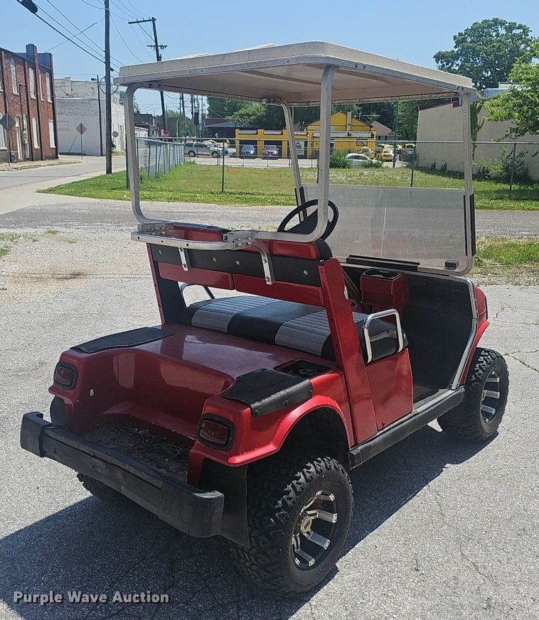 image for item EJ5501 Yahmaha golf cart