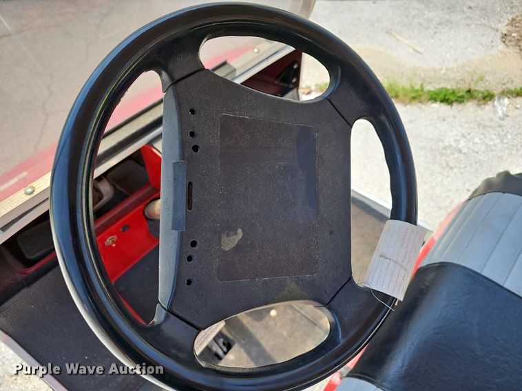 image for item EJ5501 Yahmaha golf cart