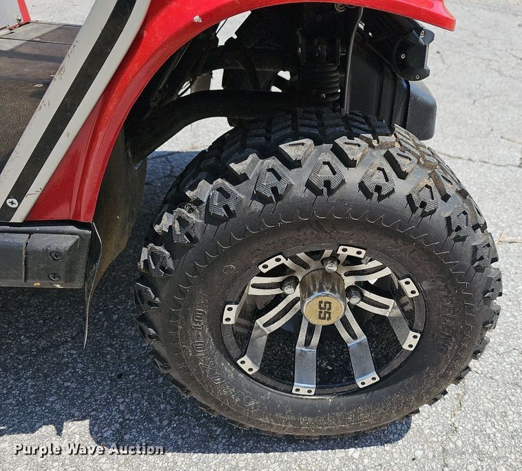 image for item EJ5501 Yahmaha golf cart
