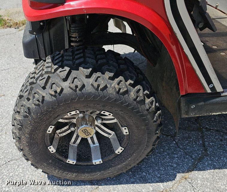 image for item EJ5501 Yahmaha golf cart