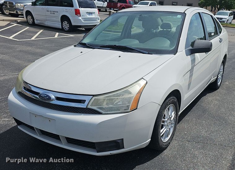 image for item EJ5518 2009 Ford Focus SE 
