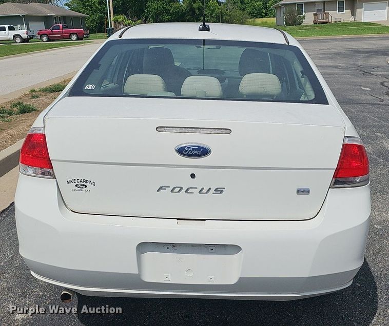 image for item EJ5518 2009 Ford Focus SE 