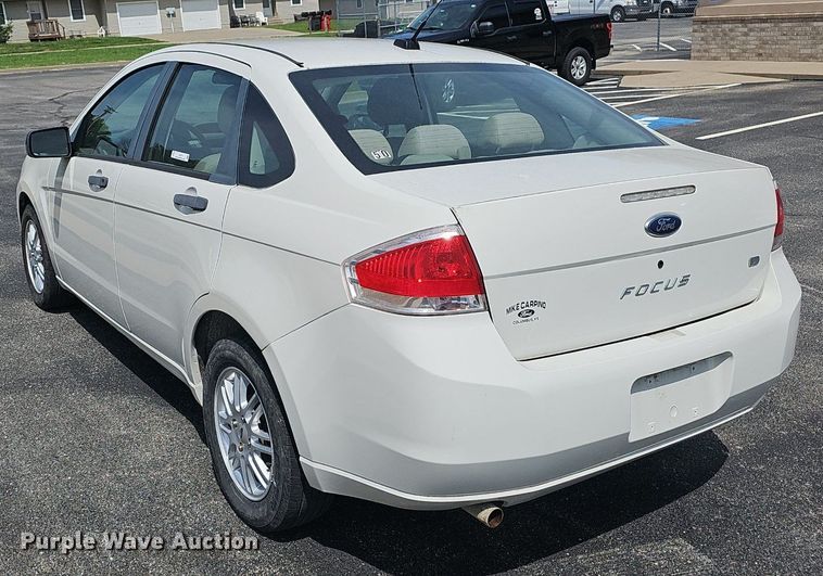 image for item EJ5518 2009 Ford Focus SE 