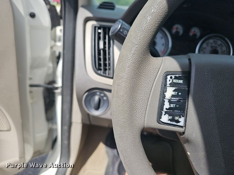 image for item EJ5518 2009 Ford Focus SE 