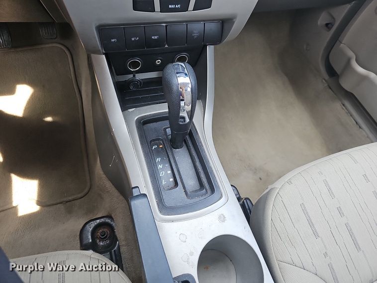 image for item EJ5518 2009 Ford Focus SE 