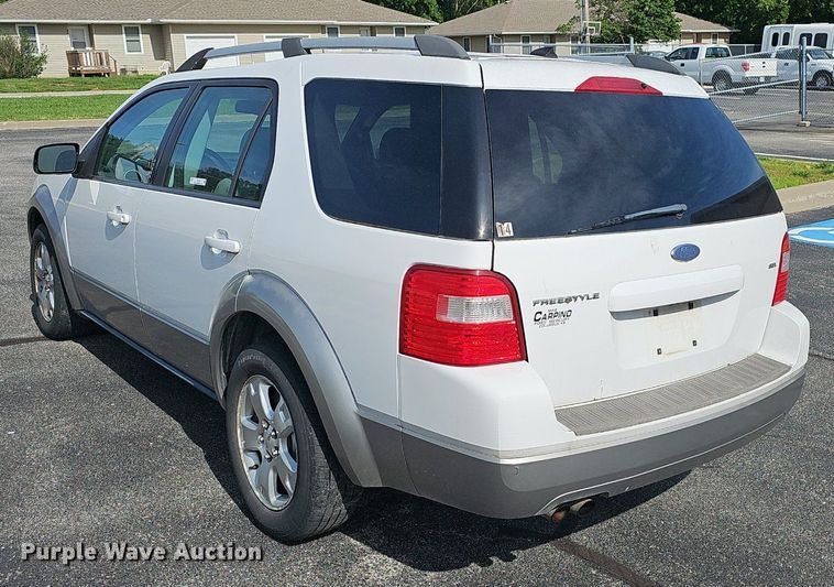 image for item EJ5538 2007 Ford  Freestyle SEL SUV