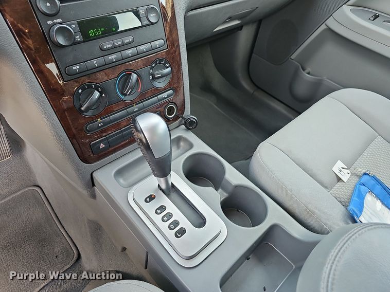 image for item EJ5538 2007 Ford  Freestyle SEL SUV