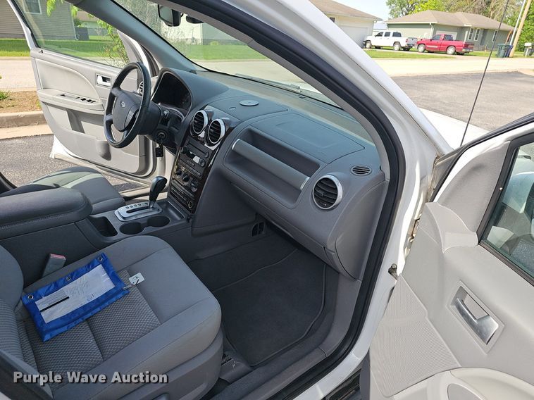 image for item EJ5538 2007 Ford  Freestyle SEL SUV