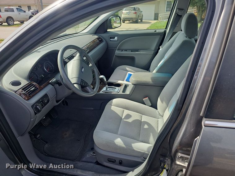 image for item EJ5539 2005 Ford Five Hundred SEL 