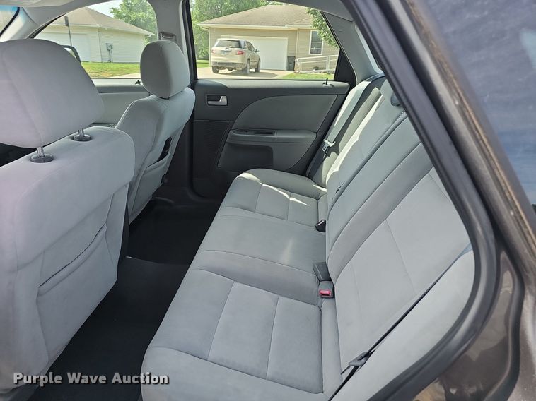 image for item EJ5539 2005 Ford Five Hundred SEL 