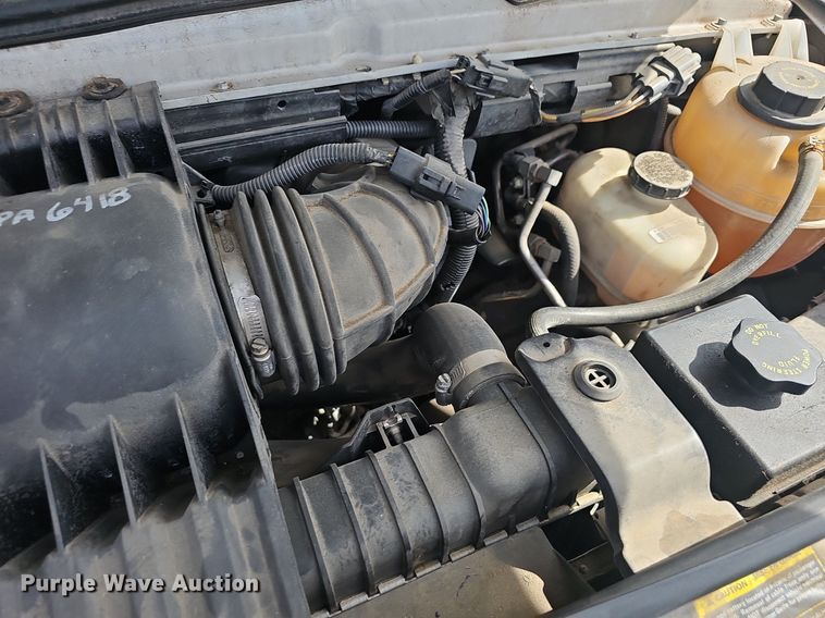 image for item EJ5540 2009 Ford E350 shuttle bus