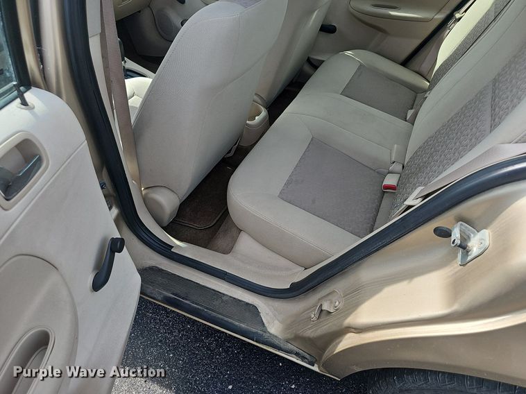 image for item EJ5541 2006 Chevrolet  Cobalt LS 